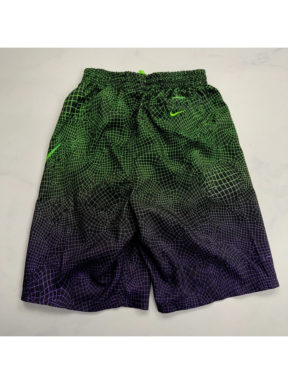 Nike Athletic Shorts Green Black Gradient Swim Trunks - XL Boys